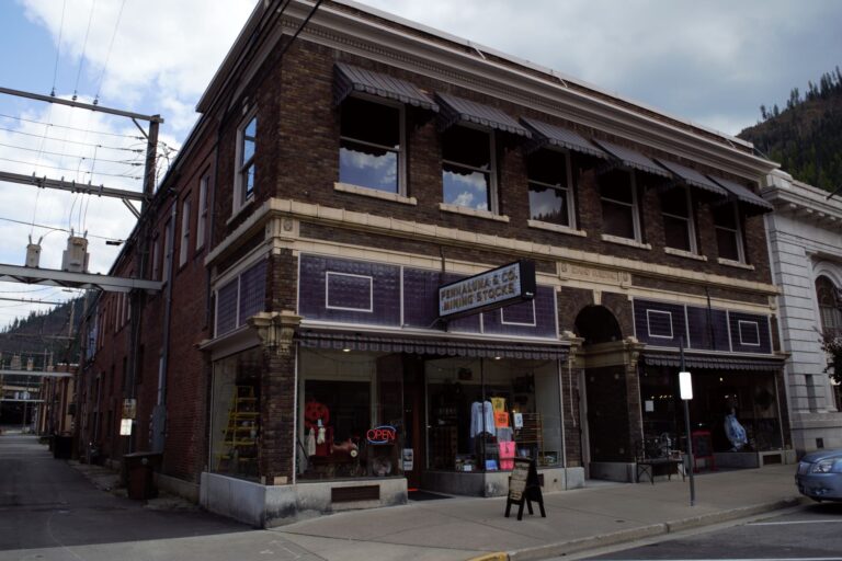 75412312 470292767169608 1757184907362172928 o 768x512