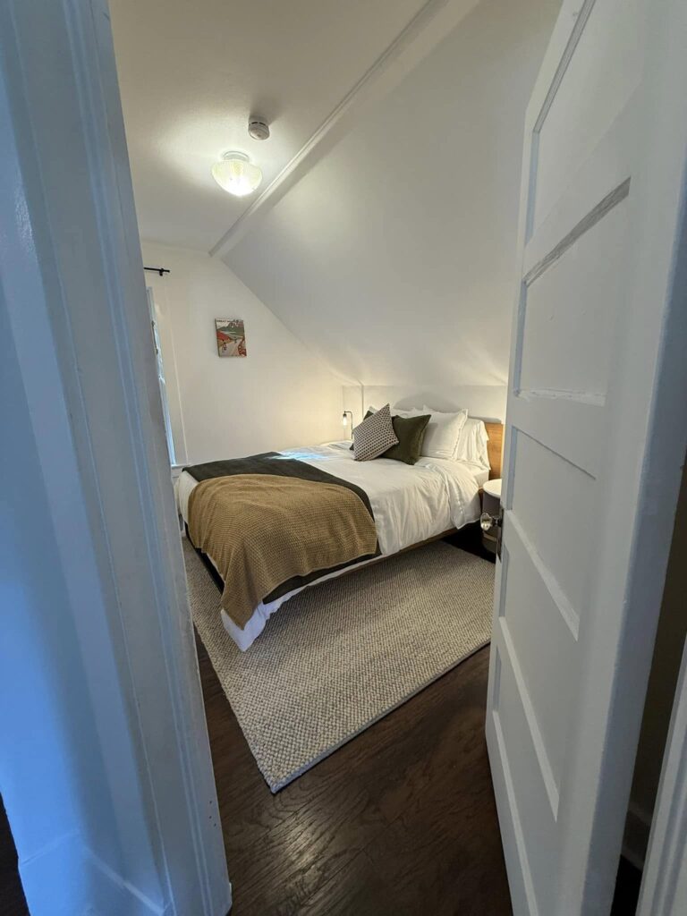 573616044 122093736801113262 7261027646084378123 n 768x1024