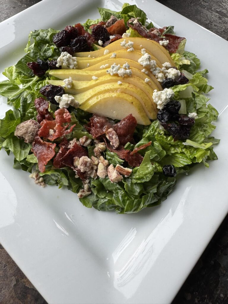 496465436 1277883411009122 4952294933079376057 n 768x1024