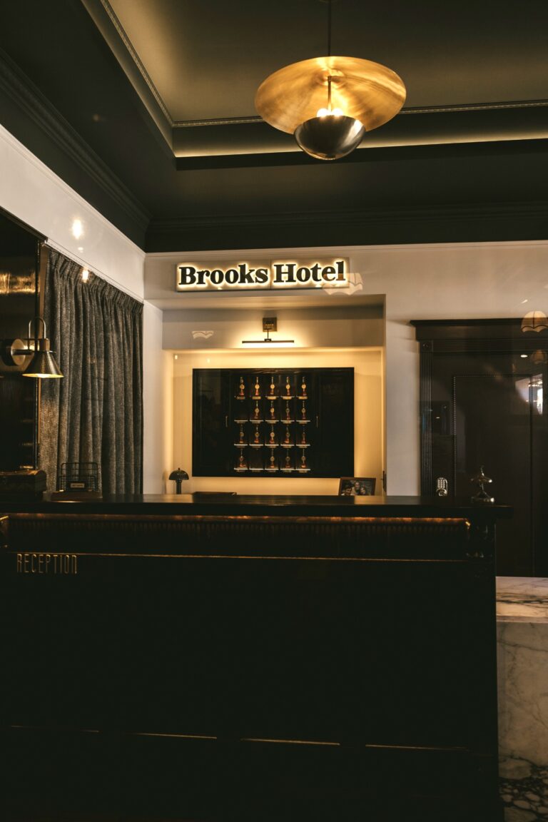 625204519 1494672759333493 4772043077847592533 n 768x1152